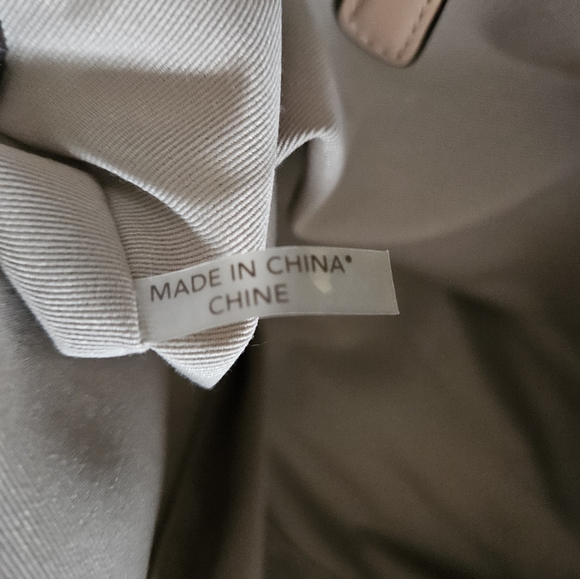 Coach Peyton Signature Embossed Patent Leather Pocket Tote F25188 - Picture 9 of 12